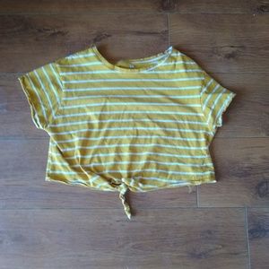 Yellow and white stripes